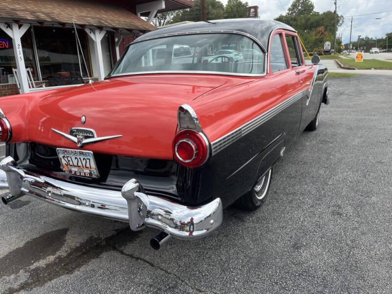 1956 Ford Fairlane