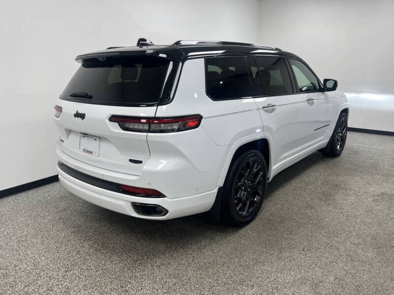 2024 Jeep Grand Cherokee L Summit