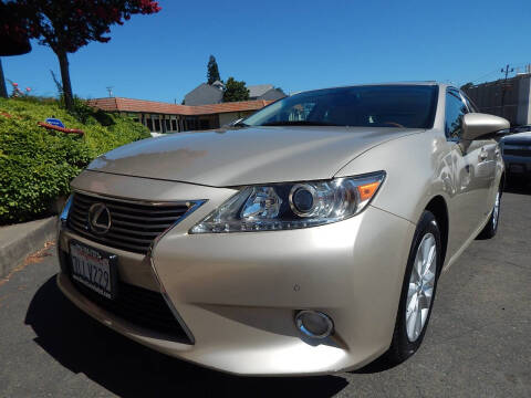 2013 Lexus ES 300h