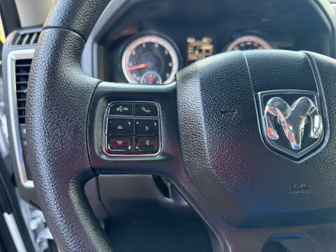 2019 RAM 1500 Classic SLT