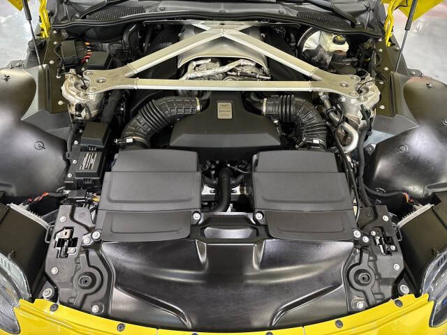 2019 Aston Martin Vantage