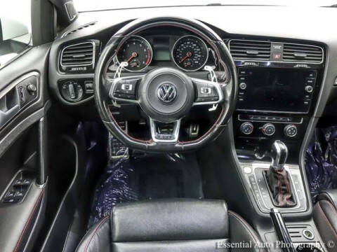 2019 Volkswagen Golf GTI S
