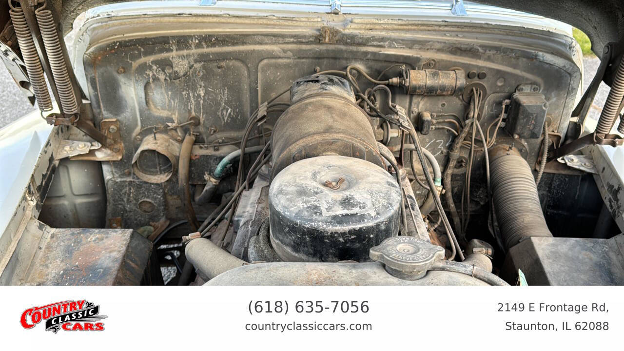 1947 Cadillac Fleetwood 2