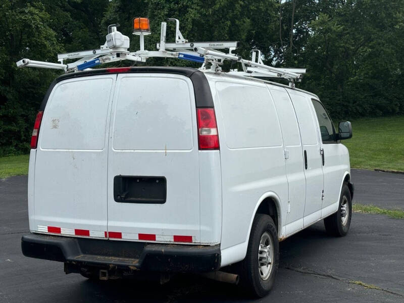 2016 Chevrolet Express 2500