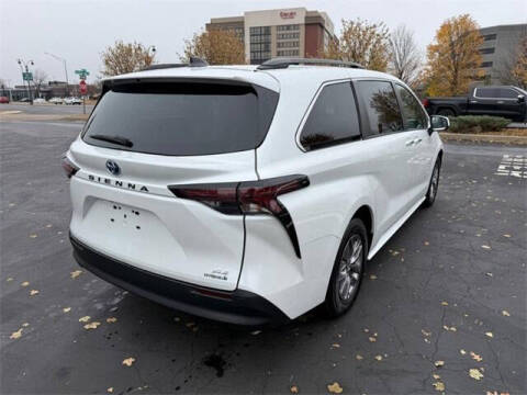 2023 Toyota Sienna