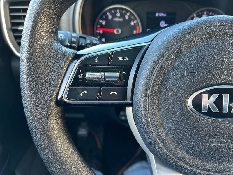 2022 Kia Sportage LX