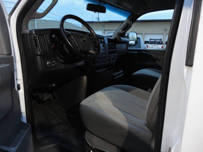 2020 Chevrolet Express 2500