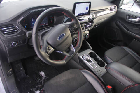 2025 Ford Escape ST-Line Select