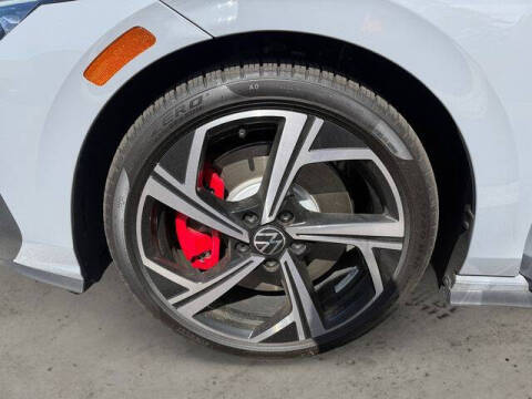 2026 Volkswagen Golf GTI SE