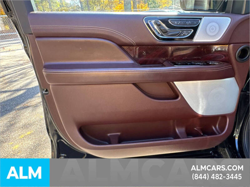 2021 Lincoln Navigator Black Label