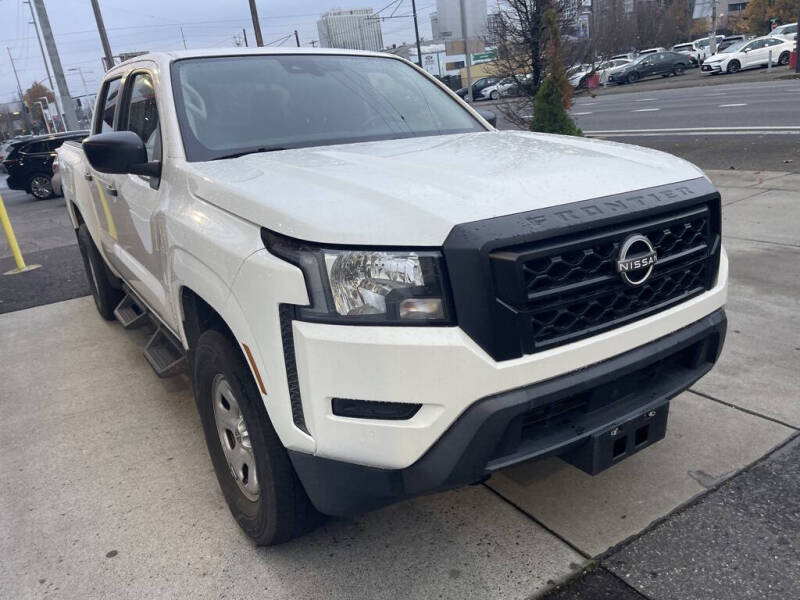 2022 Nissan Frontier S