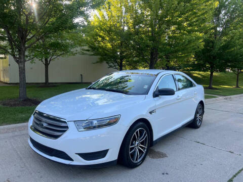 2018 Ford Taurus SE