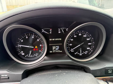 2015 Toyota Land Cruiser