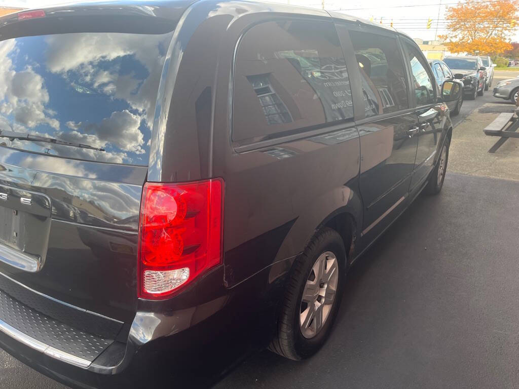 2011 Dodge Grand Caravan for sale at ENZO AUTO in Parma, OH