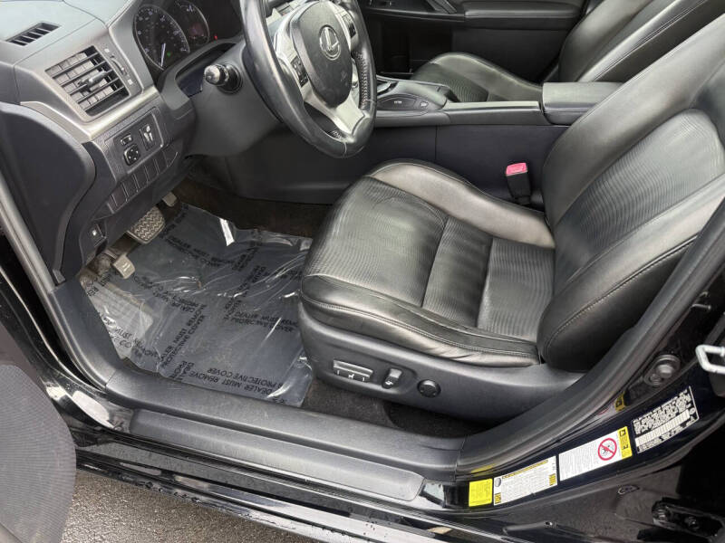 2012 Lexus CT 200h Premium