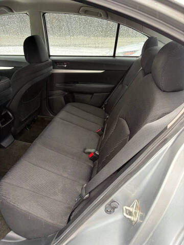 2012 Subaru Legacy 2.5i Premium