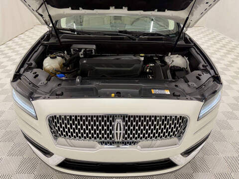 2020 Lincoln Nautilus Reserve