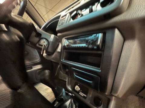 1998 Nissan Frontier XE