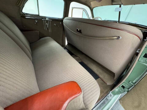 1940 Oldsmobile Custom Cruiser