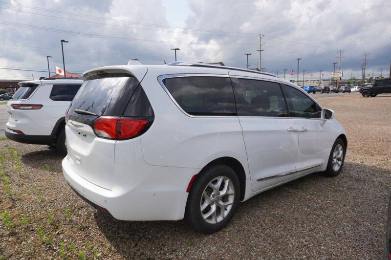 2020 Chrysler Pacifica Touring L Plus