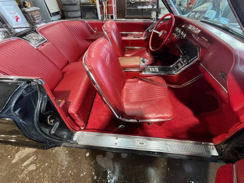 1965 Ford Thunderbird