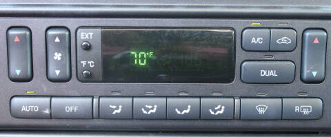 2003 Ford Thunderbird