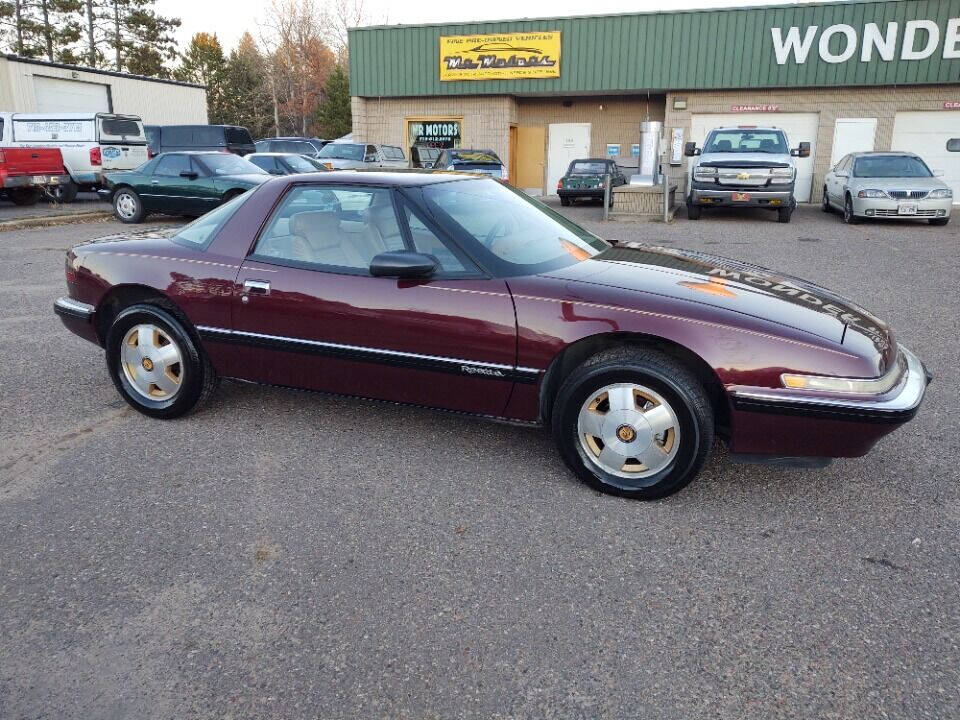 1990 Buick Reatta for sale at MR Motors in Tomahawk, WI