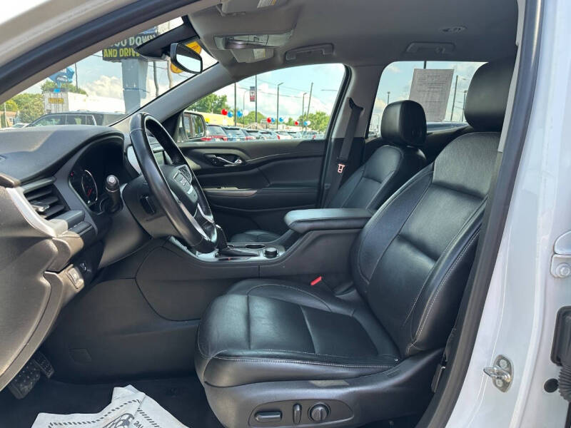 2019 GMC Acadia SLT-1