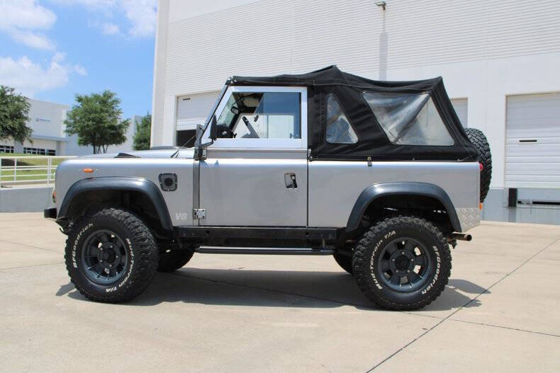 1988 Land Rover Defender