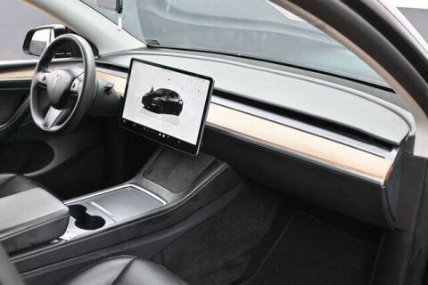 2024 Tesla Model Y Performance