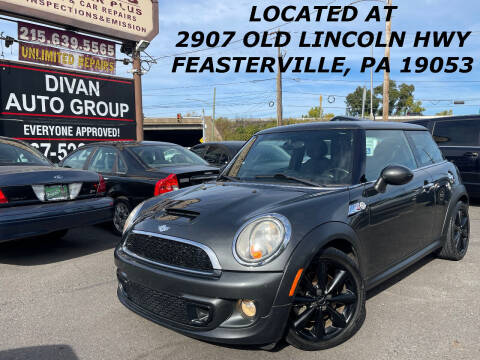 2011 MINI Cooper for sale at Divan Auto Group - 3 in Feasterville PA