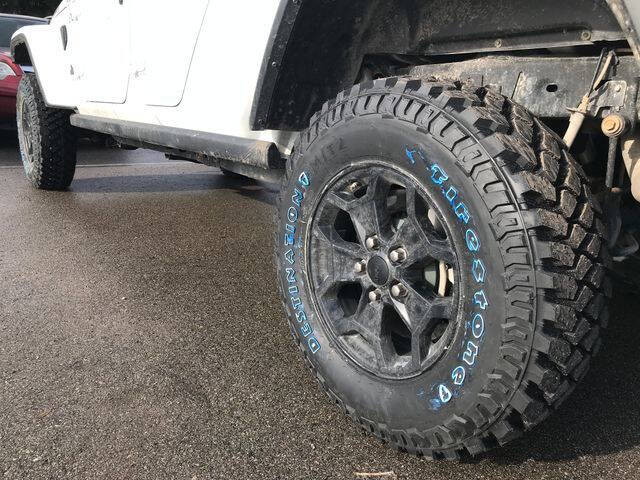 2021 Jeep Gladiator Willys