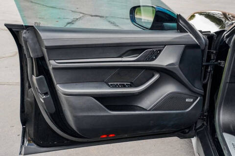 2023 Porsche Taycan Turbo