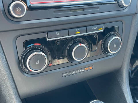 2011 Volkswagen GTI Autobahn PZEV