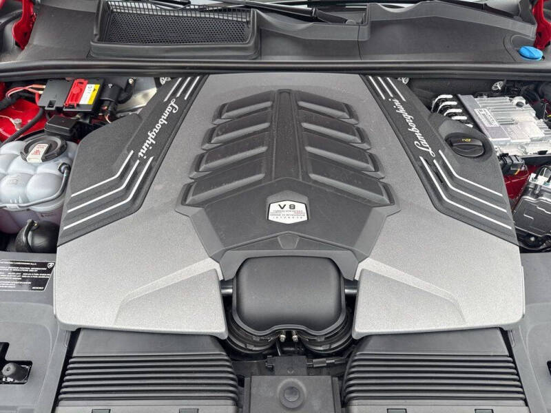 2022 Lamborghini Urus
