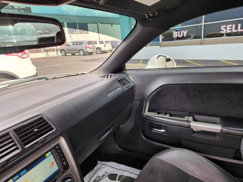 2012 Dodge Challenger SRT8 392