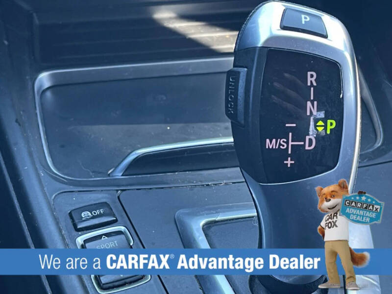 2017 BMW 3 Series 320i