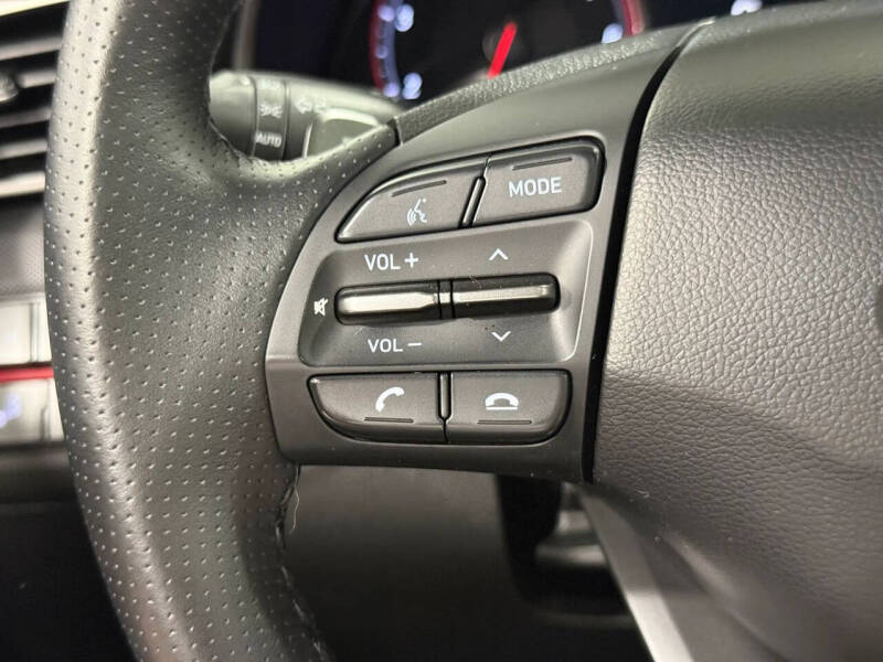 2019 Hyundai Veloster
