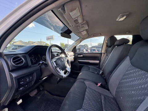 2019 Toyota Tundra SR5