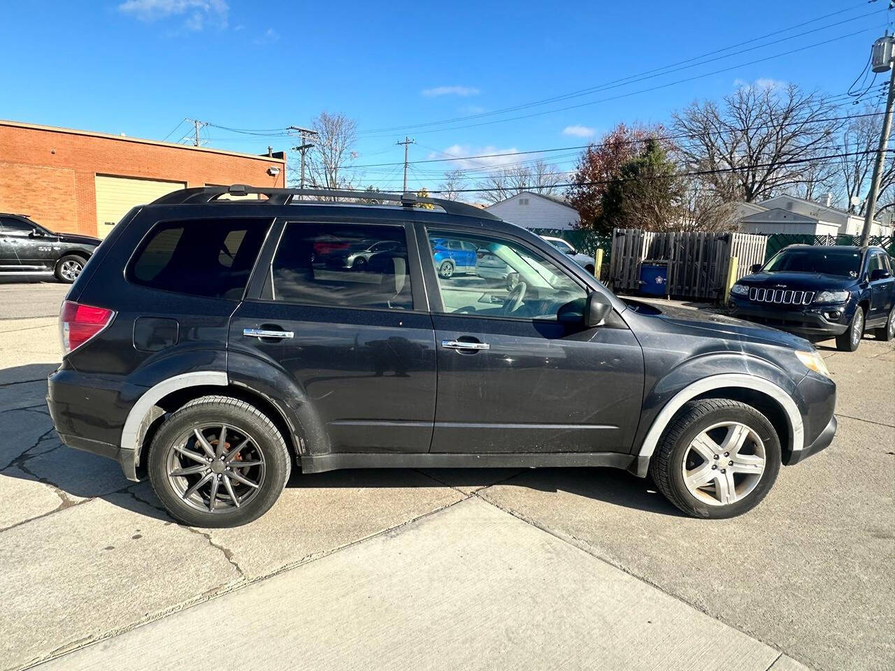 2009 Subaru Forester for sale at River Rides Auto Sale in Riverview, MI