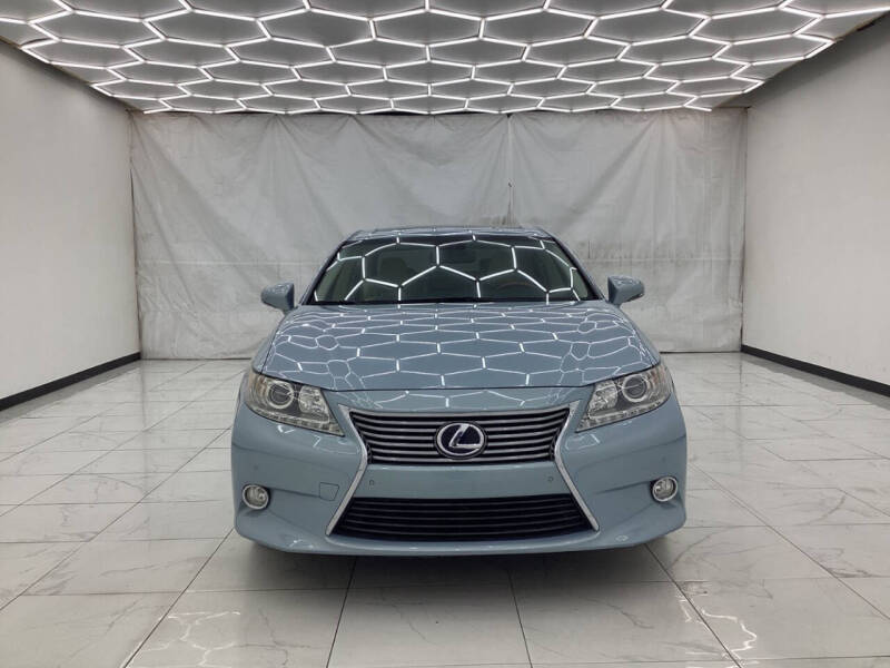 2013 Lexus ES 300h