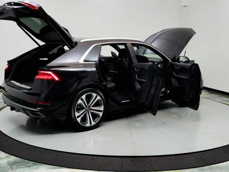 2021 Audi Q8 quattro Prestige 55 TFSI
