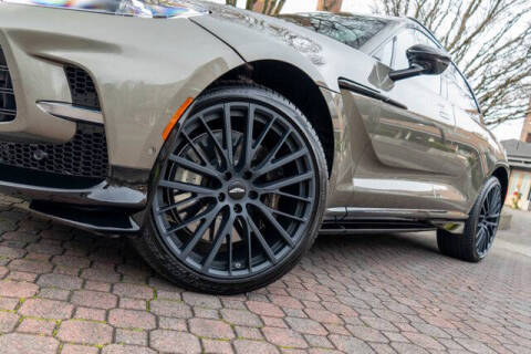 2026 Aston Martin DBX 707