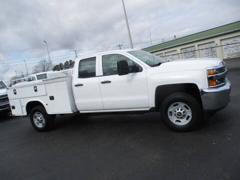 2015 Chevrolet Silverado 2500HD for sale at GOWEN WHOLESALE AUTO in Lawrenceburg TN