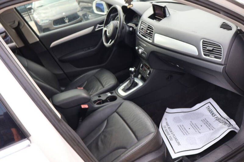 2016 Audi Q3 2.0T Premium Plus