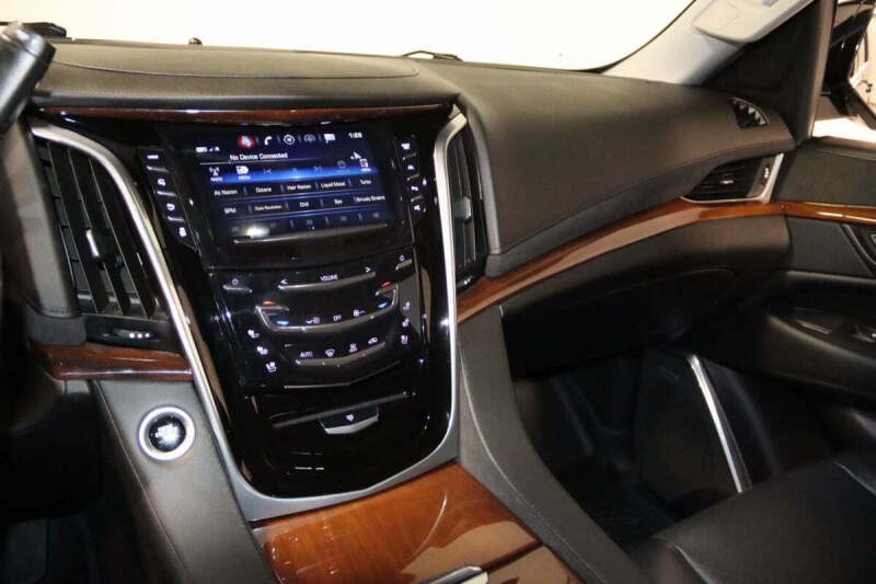 2020 Cadillac Escalade ESV Premium Luxury