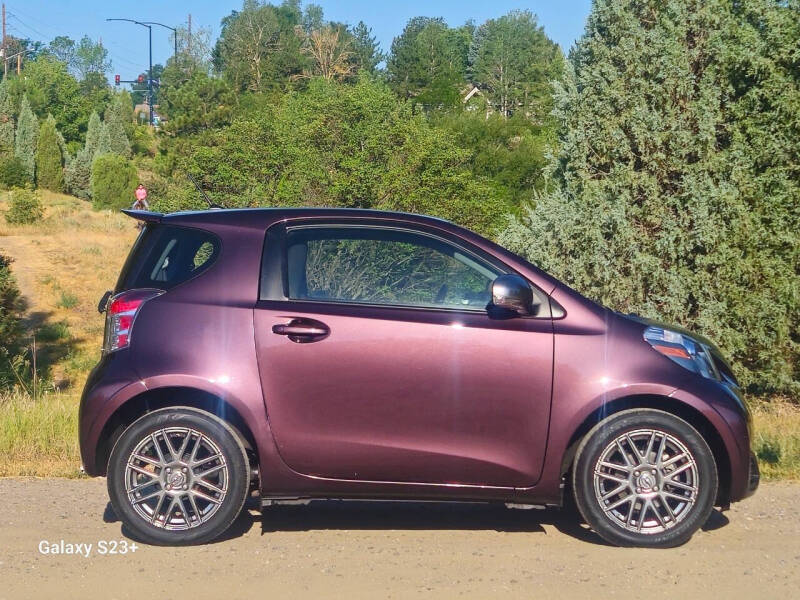 2013 Scion iQ