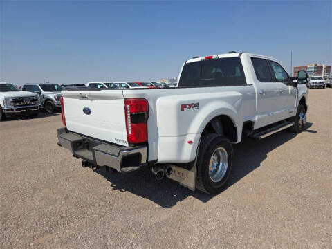 2026 Ford F-350 Super Duty Lariat