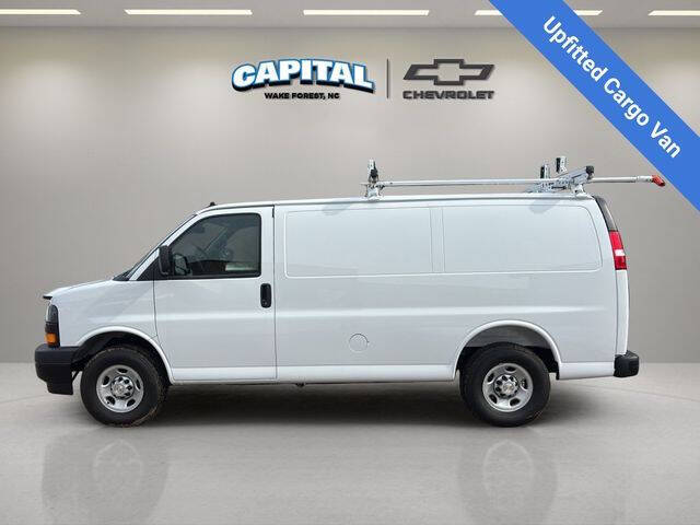 2025 Chevrolet Express 2500
