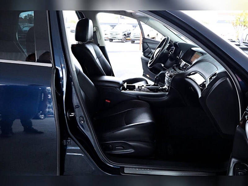 2018 Infiniti Q70L 3.7 Luxe